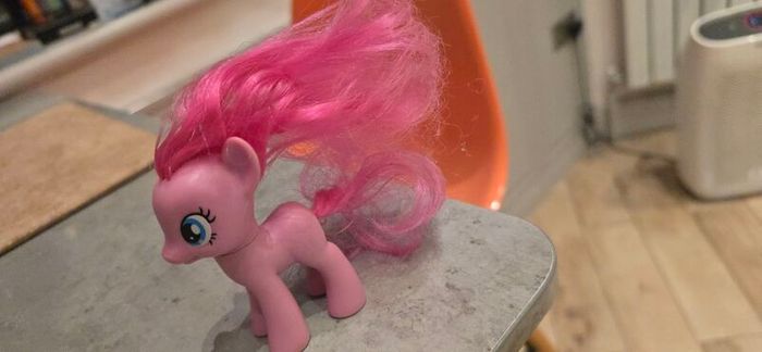 Pinkie Pie Magic Mark 3 inch Brushable MLP G4 My Little Pony 2010