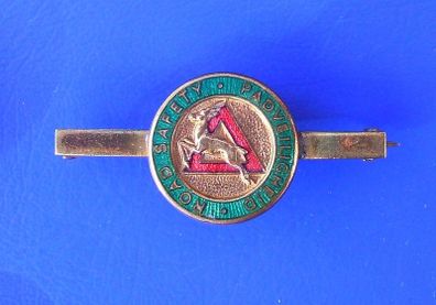 ROAD SAFETY PADVEILIGHEID (English/Afrikaans) South African qualification or award enamelled tiepin badge (1950's / 1960's)