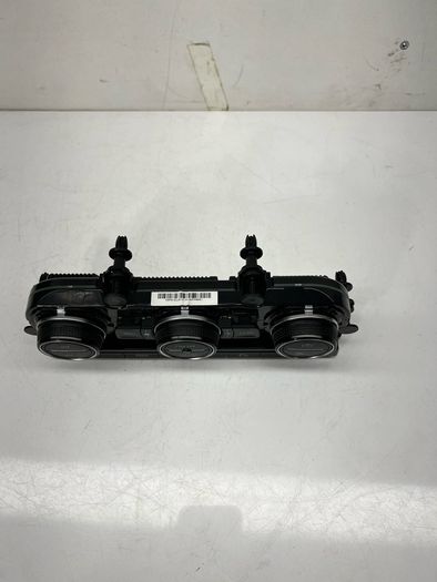 VW Passat 2015 B8 climate control panel climate control 5G0907044AG A2ll5b14s