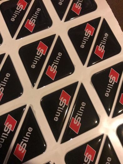 S Line Gel Number Plate  Corner Badge Set