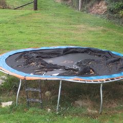 13ft Trampoline Free. Taker must take apart