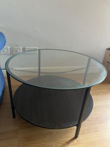 Coffee / Center table
