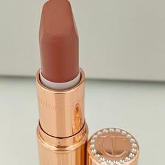 Charlotte Tilbury lipstick