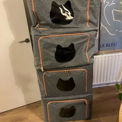 4 storage boxes