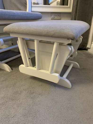 Babylo Rocking chair and footstool