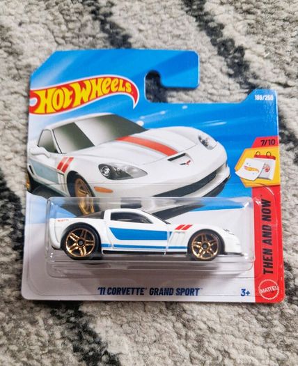 Hot Wheels - 11 Corvette Grand Sport