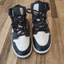 Air Jordan Boys Image 2