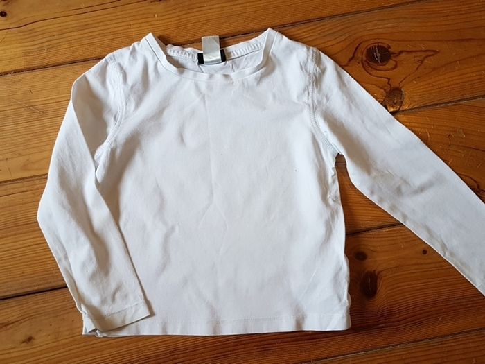 Age 2-4 White Top