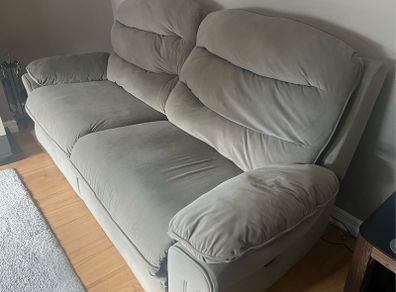 Sofa 3 seater & 2 seater, electric recliner.