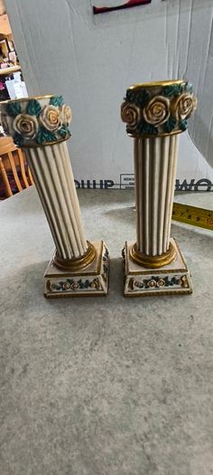 Vintage Pair of candlesticks shabby chic, resin pillar with roses