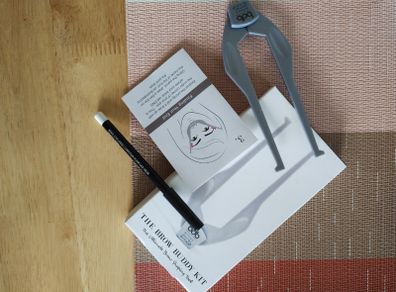 Billion Dollars Brows Brow buddy kit