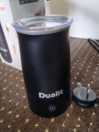 Dualit Hot Chocolate Maker and Milk Frother