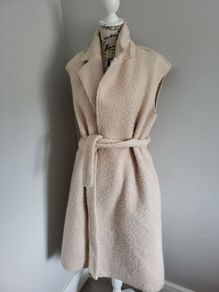 Long waist coat