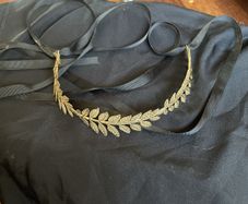hair accessory gold colour