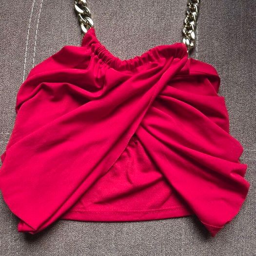 Red Chain Wrap Over Top with gold chain, size 10