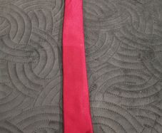 Wine coloured men's tie