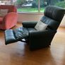 reclining chair Image 2