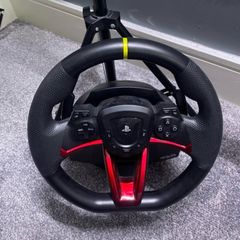 PS5/PS4 racing wireless wheel only used 1 have box too