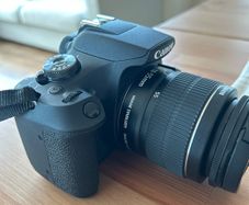 Canon Eos 2000d Dslr Camera
