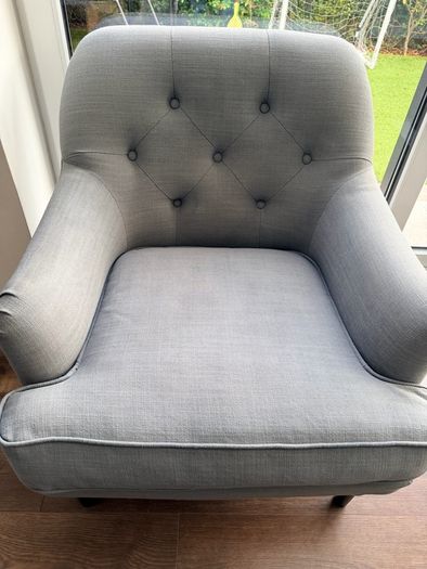 Flynn Sofa and Armchair set