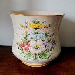 Vintage floral jardiniere