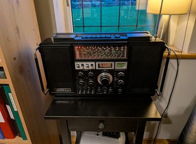 Grundig Satellit 2400 - 80's Vintage