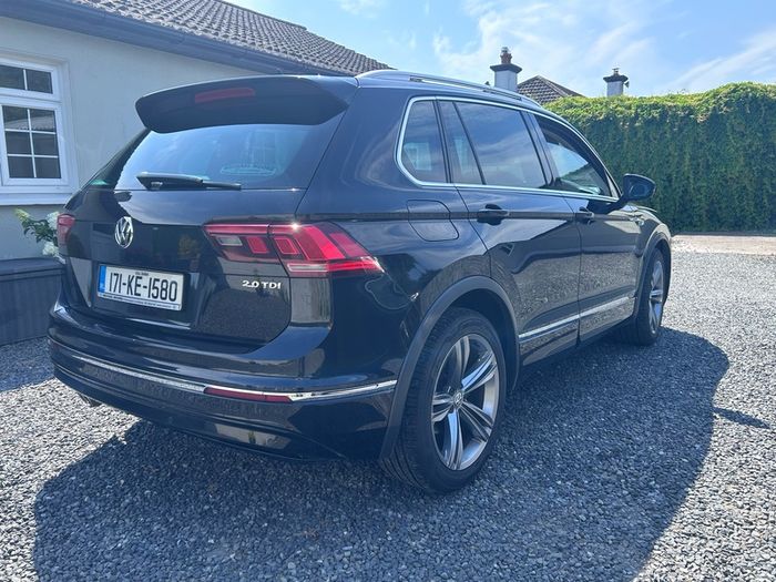 2017 Volkswagen Tiguan R line