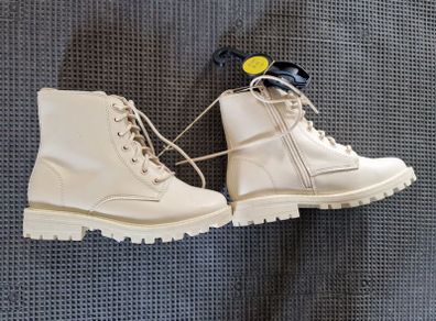 Girls Boots - Size 13