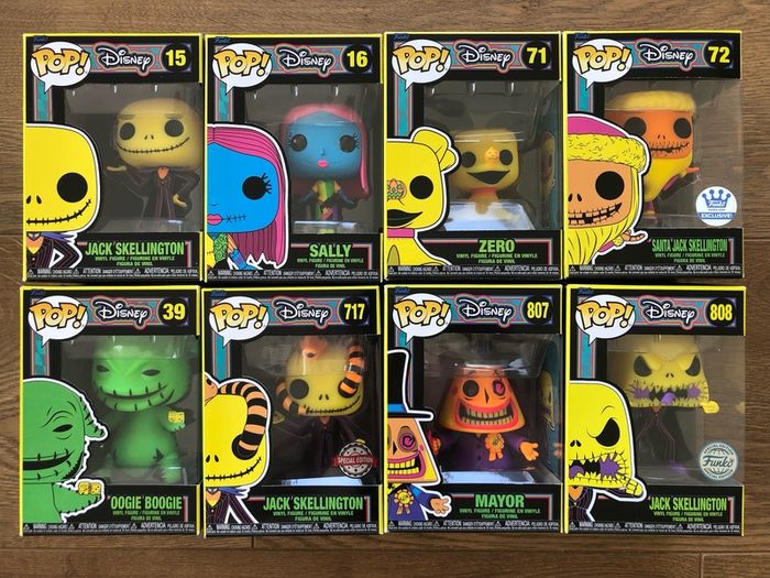 Funko The Nightmare Before Christmas Blacklight Bundle (8 Pops!)