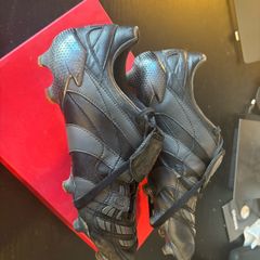 Adidas Predator Accelerator