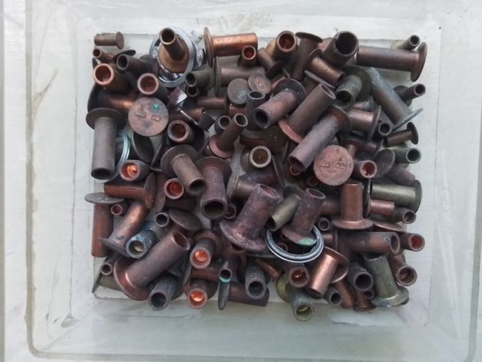Brake liner / Clutch Disc Rivets.