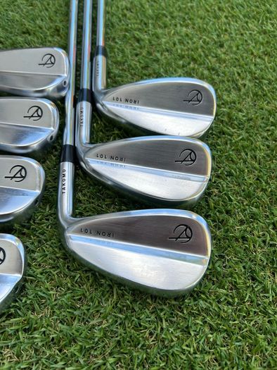 Takomo 101 iron set