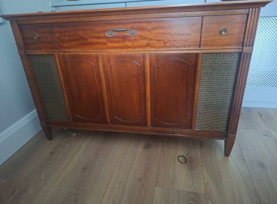 Magnavox vintage record player.