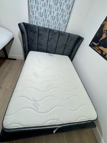 Double 4'6" Bed Frame and Mattress Thermo Cool Pocket 2000