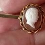 9 Carat Gold Cameo Bar Brooch Image 7