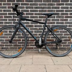 Trek 7.4FX Hybrid Bike (51cm frame, 27-speed)