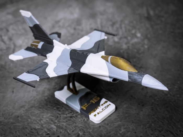 F-16 Fighting Falcon 3D Printed (Free Postage)