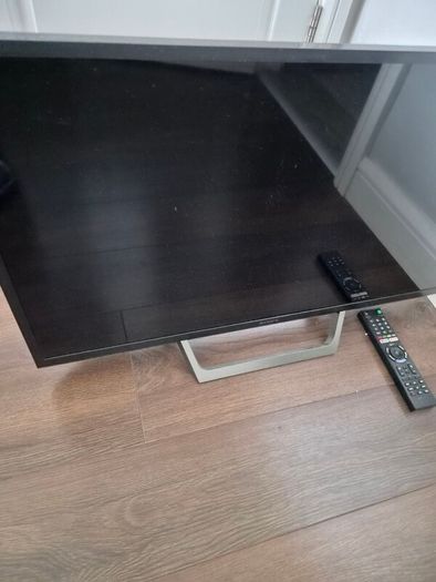 Sony TV 32inch