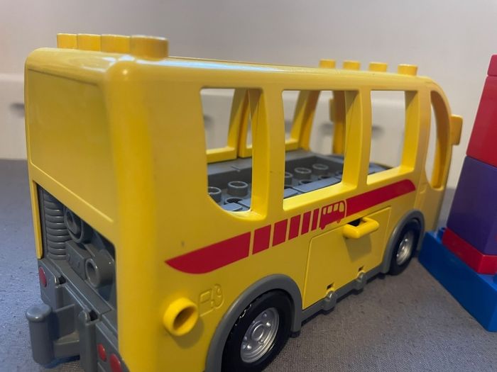 lego duplo buses