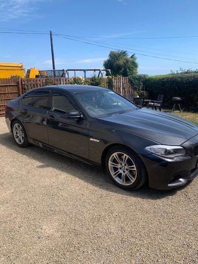 BMW 5-Series 2012