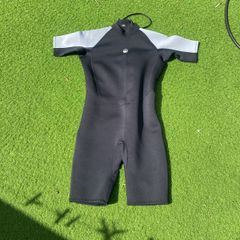 wetsuit