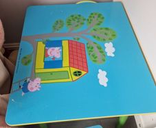 Peppa Pig wooden table & Chairs