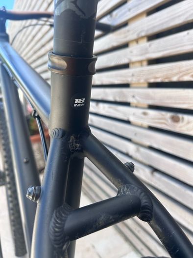 Carrera Vengence mountain bike