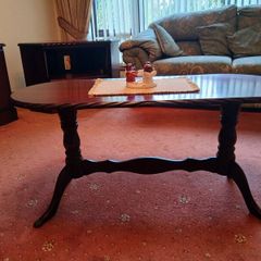 Livingroom cabinet, coffee table and tv unit