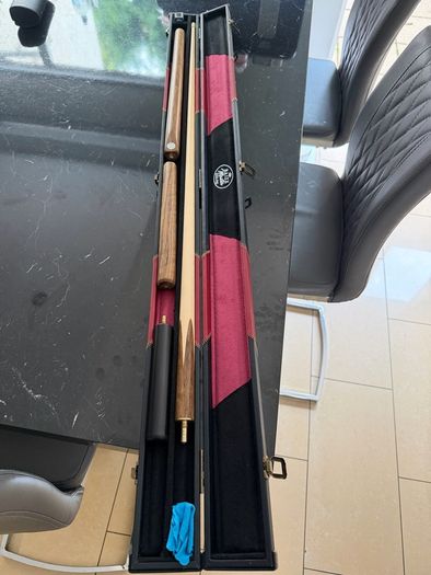 A&R snooker / pool cue