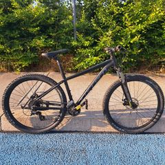Carrera Vengeance Mountain Bike