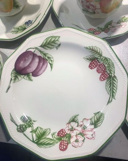 Churchill Pottery Vintage Tea Set- Priced To Sell solo/sets -+60 pieces