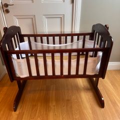 Wooden crib
