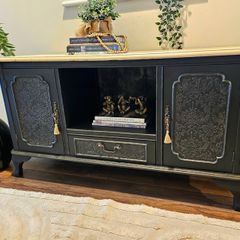 Sideboard