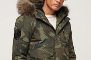 Hooded Everest Puffer Bomber Jacket - Colour: Army Camo